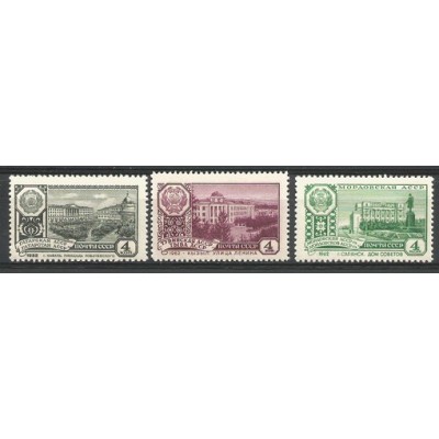 Серия почтовых марок архитектура Столицы Автономных Республик